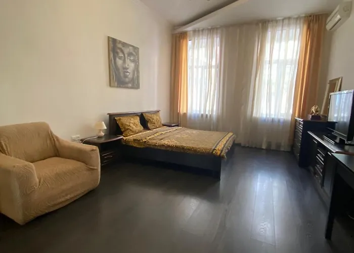 Apartment Ekaterinenskaya 24